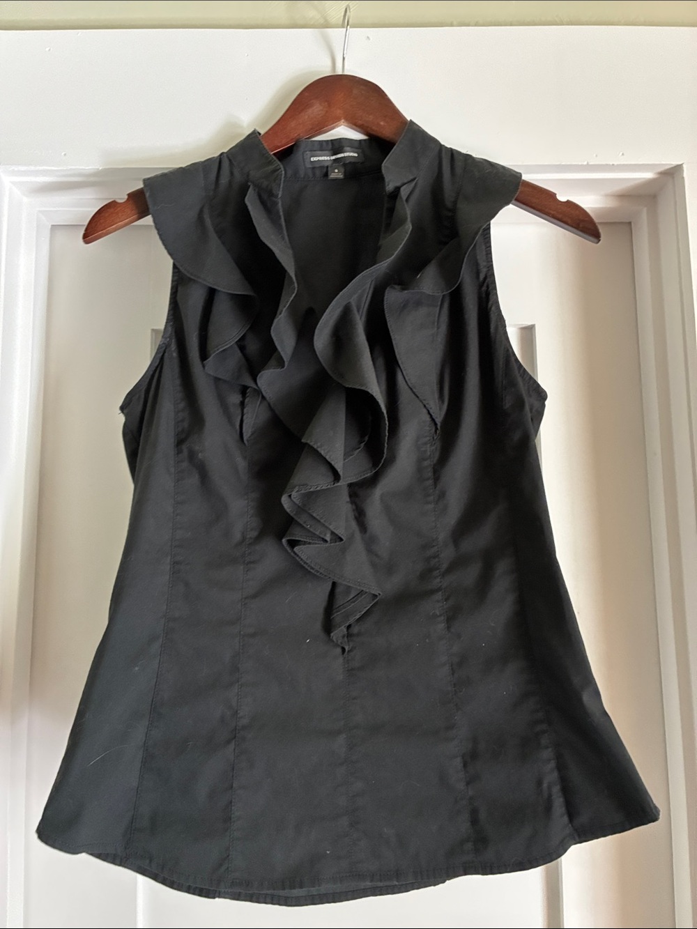 Express Black Sleeveless Ruffle Front Blouse S